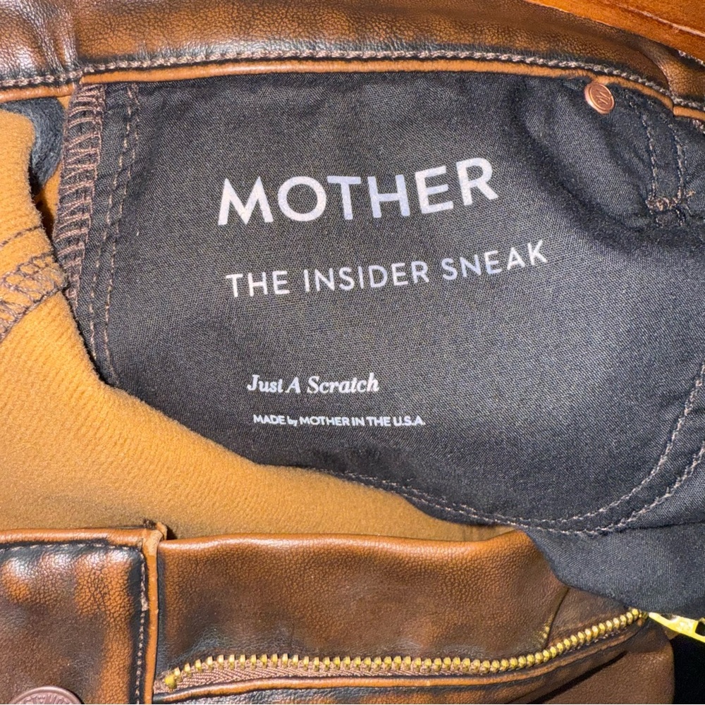 PRICE IS FIRM - MOTHER 🤎 The Insider Sneak High Rise Jeans - 27 - Picture 4 of 7